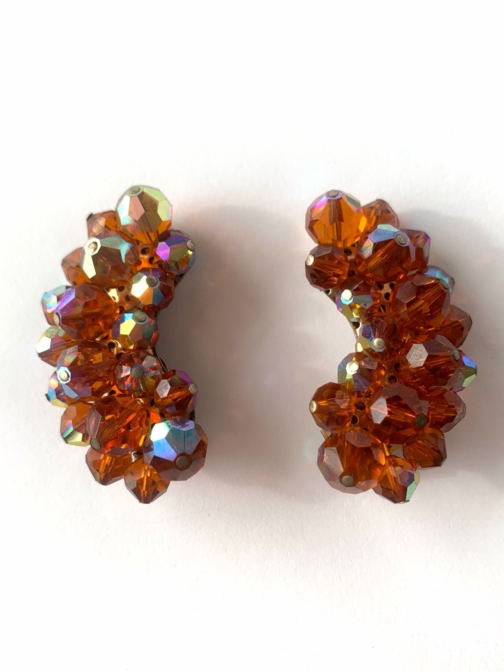 Vintage LAGUNA Aurora Borealis Clip On Earrings